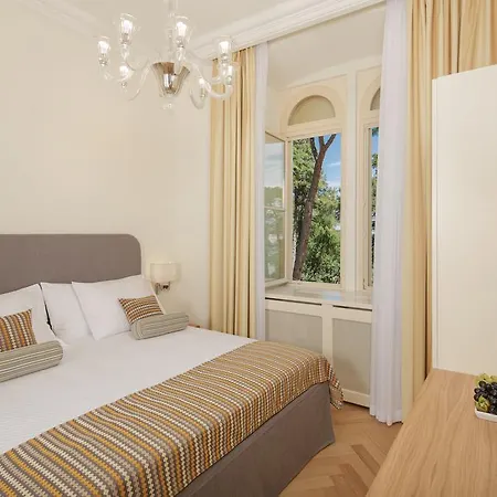Apartment Isabella Castle Porec